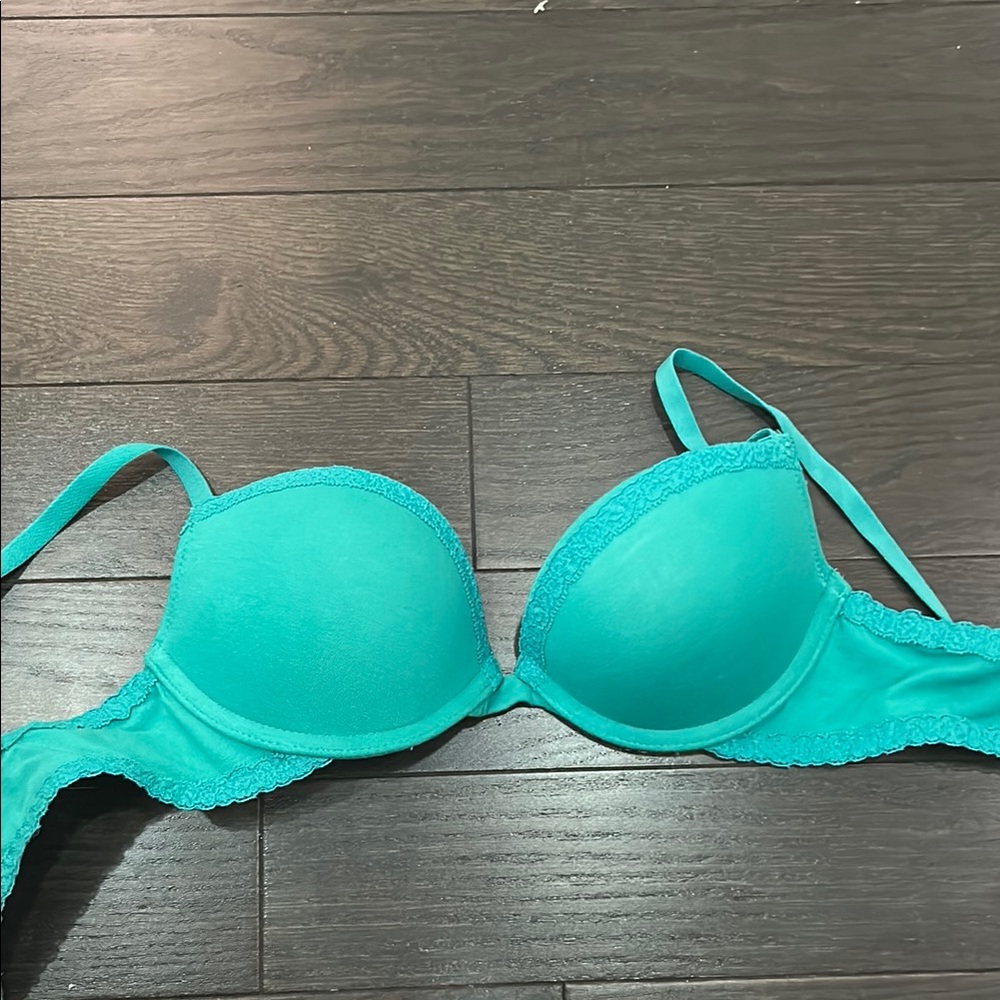 New Teal Bra with Adjustable Straps LaSenza